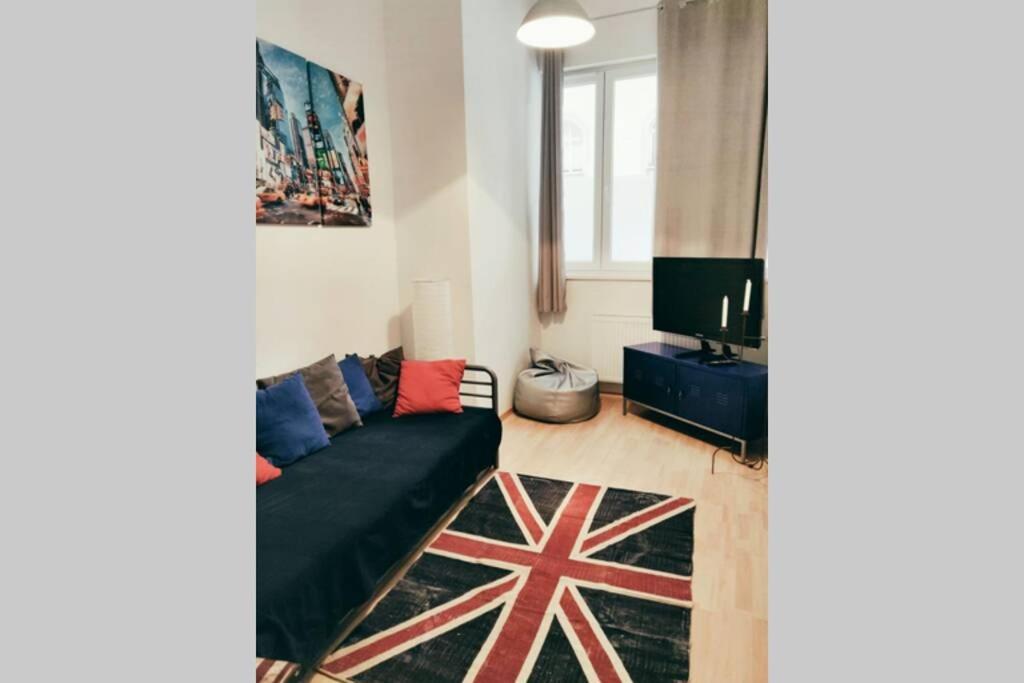 Amadeus - Tram Station To The Opera 2 Mins Away Apartment Vienna Luaran gambar